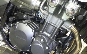HONDA CB1300SF SUPER FOUR SP 2025