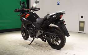 SUZUKI Vｽﾄﾛｰﾑ250A