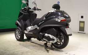 PIAGGIO MP3 400 2009