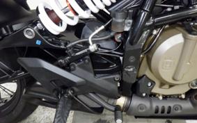 HUSQVARNA SVARTPILEN 401 2024