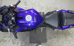 YAMAHA YZF-R3 2019