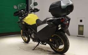 SUZUKI Vｽﾄﾛｰﾑ650XTA 2017 C733A