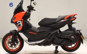 APRILIA SR GT200