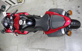 YAMAHA YZF-R1 2013