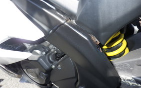 YAMAHA YZF-R15