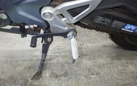 HONDA CB250RA 2001 MC52