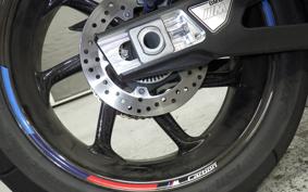 BMW M1000R 2023