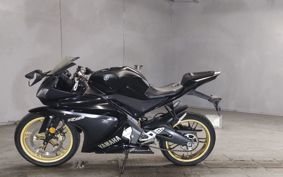 YAMAHA YZF-R125 RE06