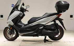 HONDA FORZA 250 MF17