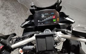 BMW F900XR 0K21