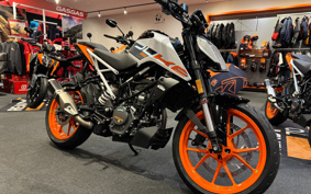 KTM 125 DUKE JPA40