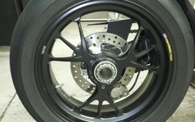 DUCATI STREETFIGHTER V4 S 2022