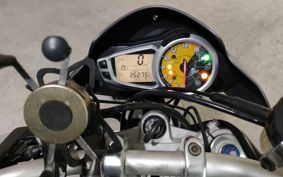 TRIUMPH TRIUMPH STREET TRIPLE R TMD416