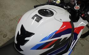 BMW M1000RR 2025
