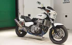 HONDA X4 LD 2000 SC38