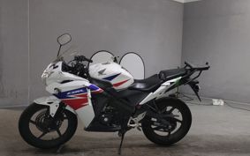HONDA CBR125R JC50