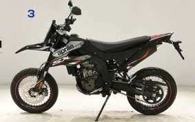 APRILIA SX125 2011