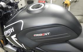 TRIUMPH TRIDENT 660 2022