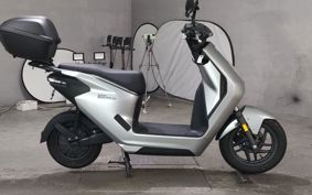 HONDA EM1 e: EF16