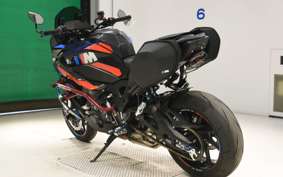BMW M1000XR M Package 2025