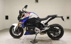 BMW F900R 2024
