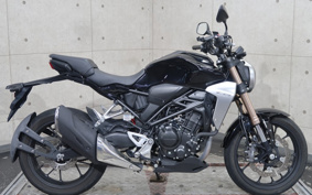 HONDA CB250R MC52