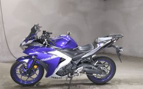 YAMAHA YZF-R25 RG10J