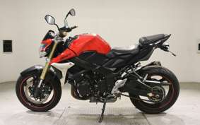 SUZUKI GSR750 2011