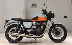 TRIUMPH BONNEVILLE T100 2023