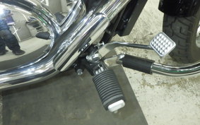 SUZUKI BOULEVARD 400 2015