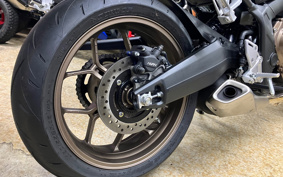 HONDA CB650R 2025 RH17