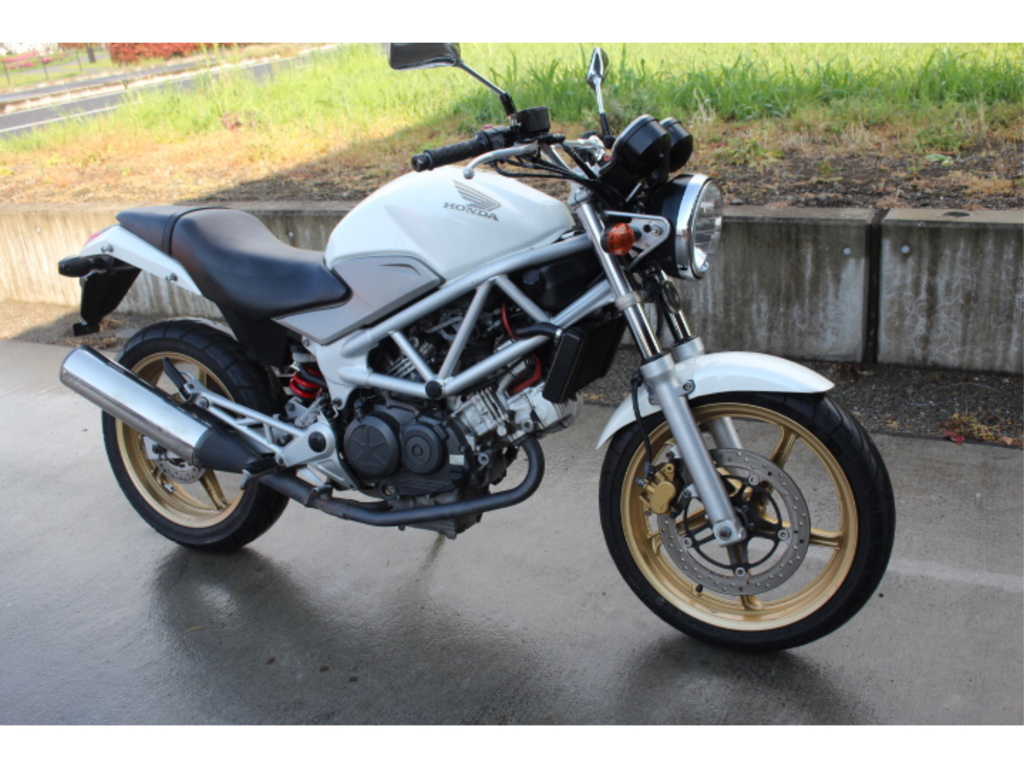 Фото Honda VTR 250 2009 с японского аукциона