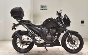 YAMAHA FZ25
