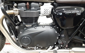TRIUMPH BONNEVILLE T100 2024 DAD70G