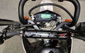 YAMAHA WR250R DG15J