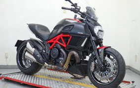 DUCATI DIAVEL CARBON 2017 ZDMG105JAFB