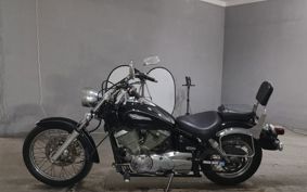 YAMAHA DRAGSTAR 250 VG02J