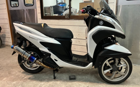 YAMAHA TRICITY 125 SE82J