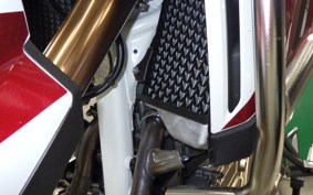 HONDA CRF1100L AFRICA TWIN 2019 SD10