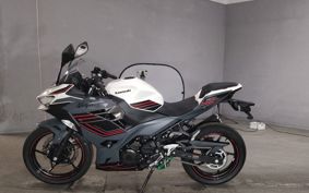 KAWASAKI NINJA 400 2024 EX400L