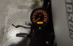 HARLEY XL883N 2010 LE2