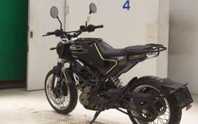 HUSQVARNA SVARTPILEN 401 2019