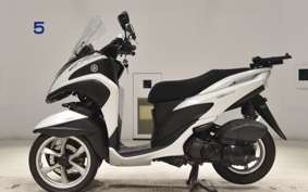 YAMAHA TRICITY 125 A SE82J