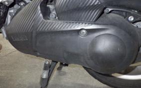 YAMAHA N-MAX 1999 SED6J