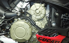 DUCATI STREETFIGHTER V4 S 2025