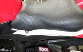 SUZUKI GSX-R600 2015