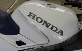 HONDA VFR750F RC24