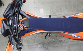KTM 690 SMC R 2021