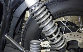 TRIUMPH BONNEVILLE T100 2013