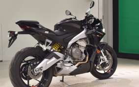 APRILIA トゥオノ660 FACTORY 2023
